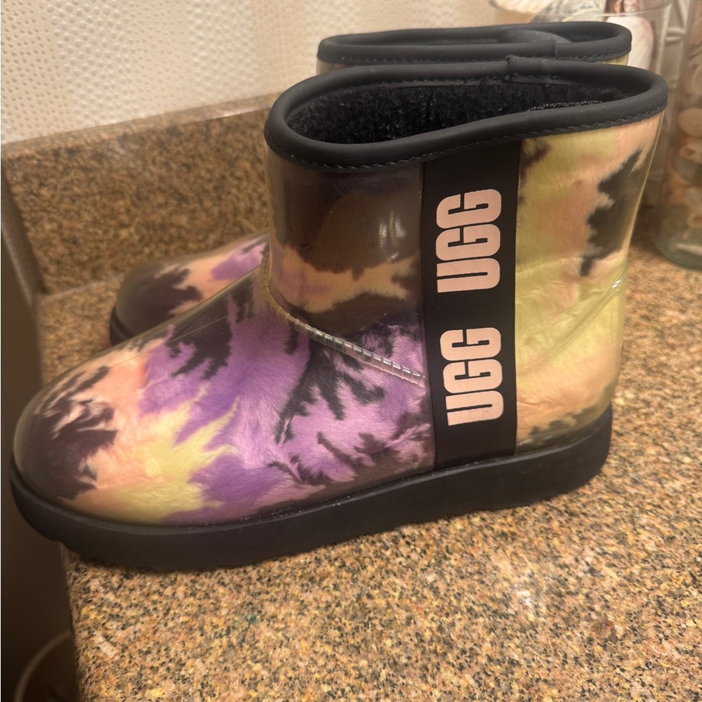 UGG Purple Multicolor Tie-Dye Boots Size 8 ships fast!!